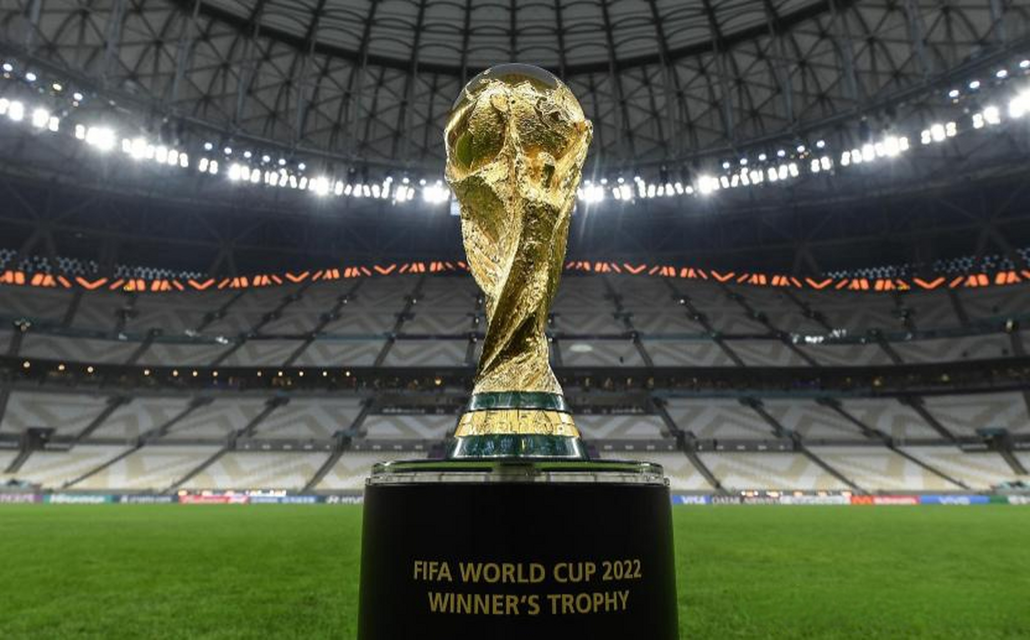 邱彪选择在 邱彪选择在